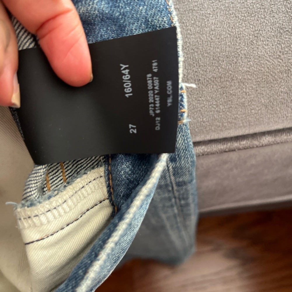 Saint Laurent High-Rise Straight Jeans in Blue – Size 27
Make me an offer! - Picture 3 of 7